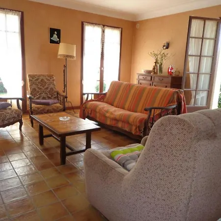 Mugron, 4 Pieces, 6 Personnes - Fr-1-360-455 بيت للعطل